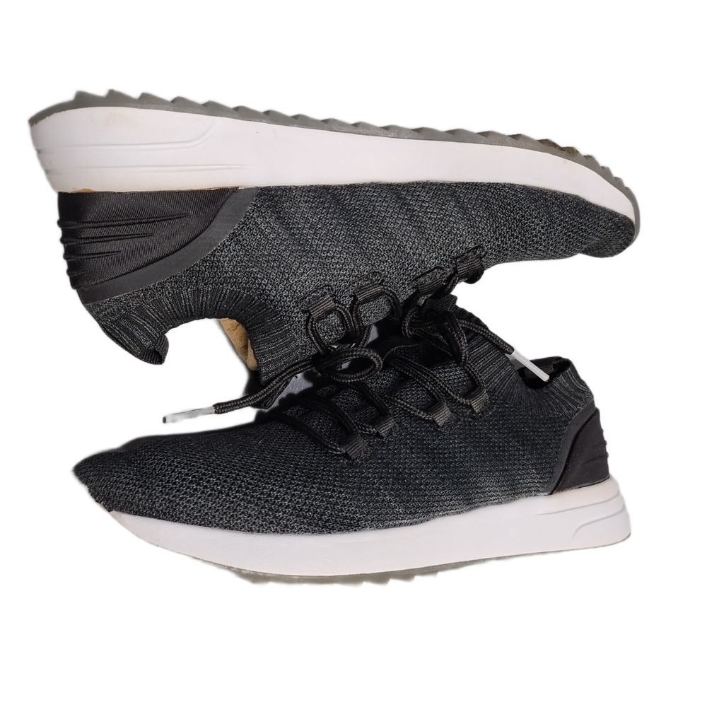 Fabletics Hermosa Tech Sneakers Womens US Size 7 Black White Synthetic Lace Up